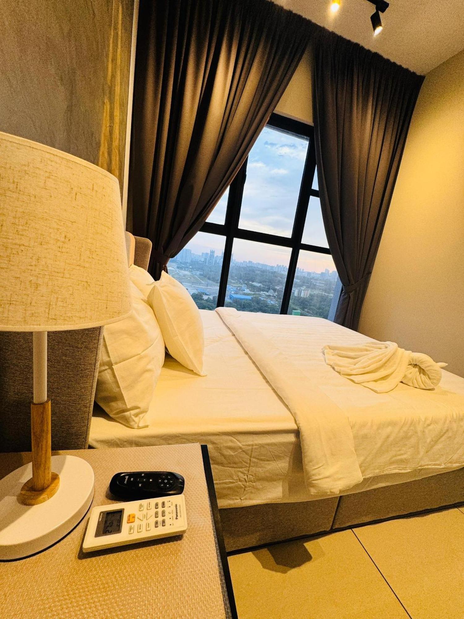 Trion Klcc By Abm Unique Apartamento